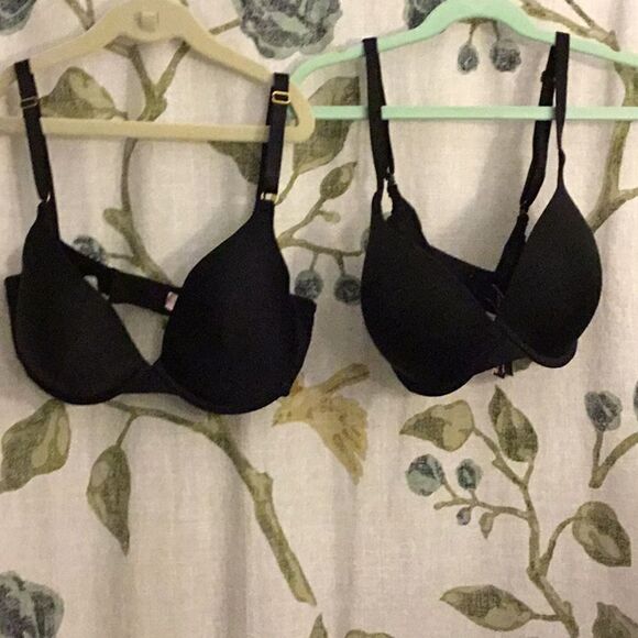 ❤️Bundle of 2 VS bra - Picture 1 of 3